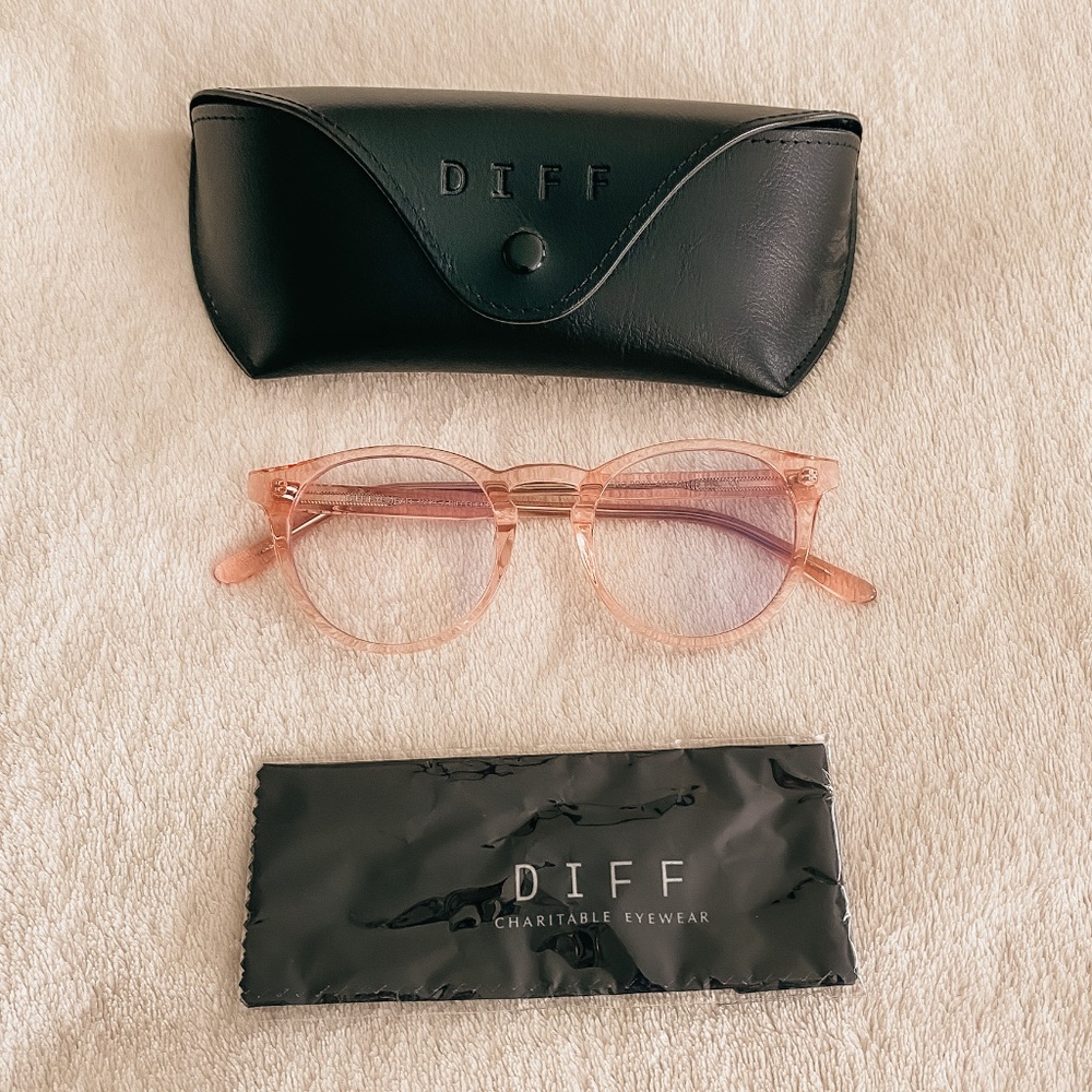 DIFF Sawyer Vintage Crystal Blue Light Blocker Glasses w/ Case + Cleaning Cloth